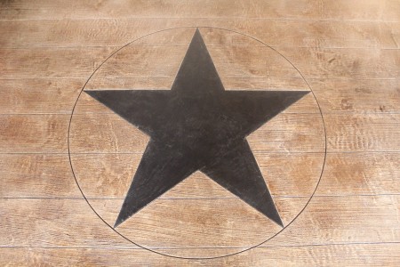 Lone Star Close Up With A lot of Light Lone Star Close Up With A lot of Light